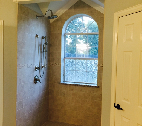 Pro Touch Renovations - Arlington, TX. New bathroom with transom