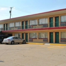 Travel Inn - Motels