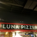 Luna Pizzeria - Pizza