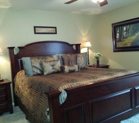 Oak Meadow Delight Bed & Breakfast - Ottumwa, IA