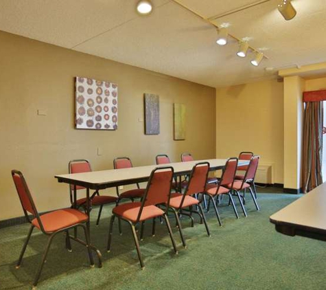 Quality Inn & Suites - Elizabethtown, KY