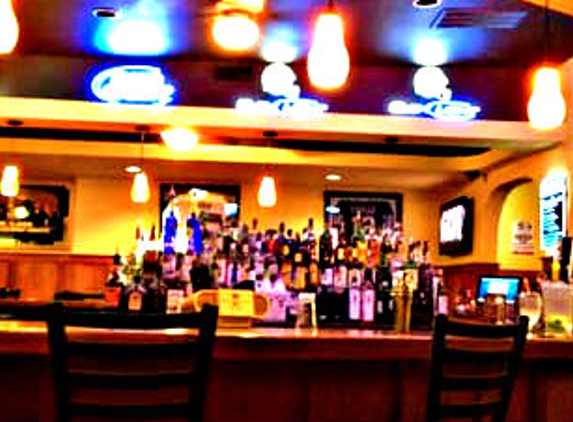 Drinx Bar & Grill - Lakeport, CA