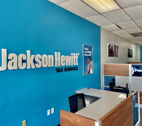 Jackson Hewitt Tax Service - Jacksonville, FL