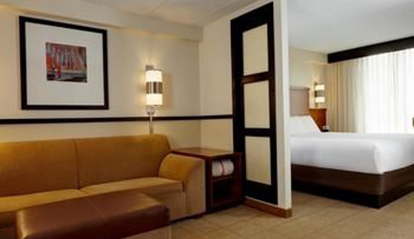 Hyatt Place Nashville Airport - Nashville, TN