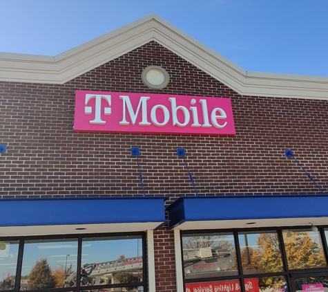 T-Mobile - Fremont, OH