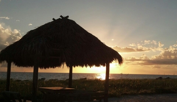 Casa Del Mar Condominium - Longboat Key, FL