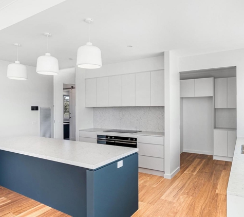 Glennburn Contracting - Junortoun, VIC