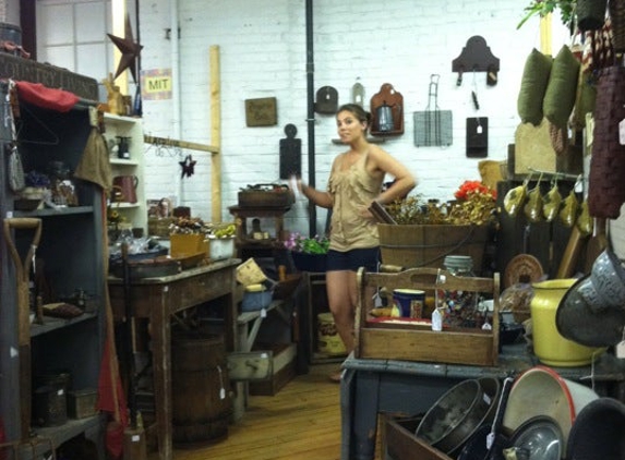 Old Factory Antiques - Hummelstown, PA