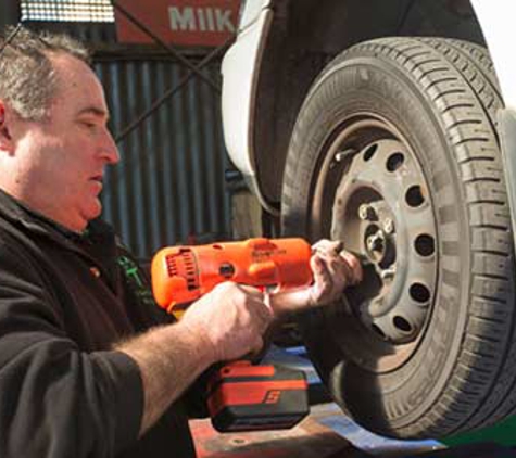 Ross Lyons Motors - Warragul, VIC