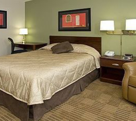 Extended Stay America - Overland Park, KS