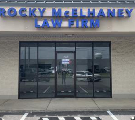 Rocky McElhaney Law Firm: Car Accident & Injury Lawyers - Clarksville, TN