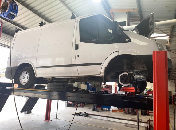 Roly's Automotive Services - Berri, SA