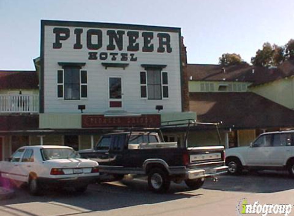 Pioneer Saloon - Woodside, CA