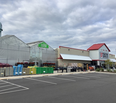 Tractor Supply Co - Hampstead, NC