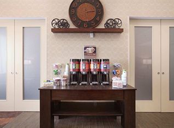 Hampton Inn & Suites Williston - Williston, ND