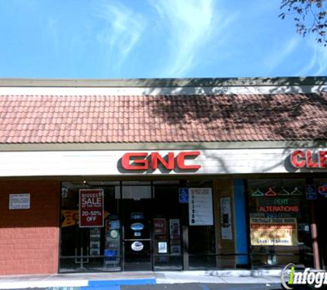 Gnc - San Diego, CA