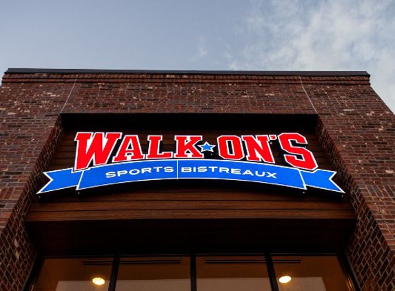 Walk-On's Sports Bistreaux - D'Iberville Restaurant - Diberville, MS