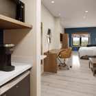 Holiday Inn Express & Suites Southfield - Detroit by IHG