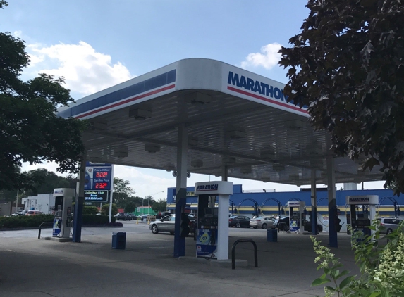 Jax Mini Mart & Gas Station - Royal Oak, MI