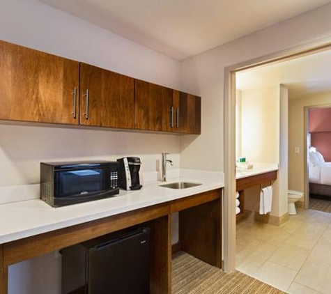 Holiday Inn Express & Suites Tavares - Leesburg, an IHG Hotel - Tavares, FL