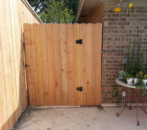 Automatic Gates 4 Less - Mcallen, TX. 6 Ft. Cedar Pedestrian gate