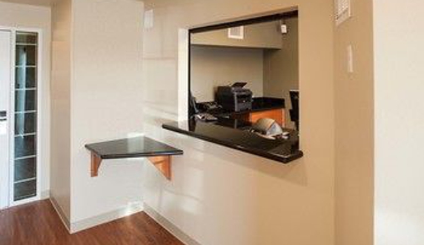 WoodSpring Suites - Cleveland, OH