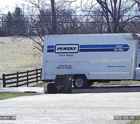 Penske Truck Rental - Middletown, OH. PENSKE on NO TRUCK road