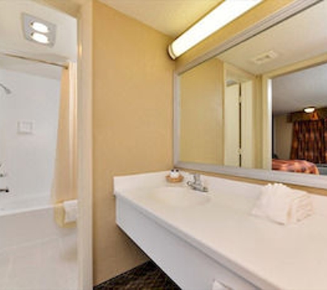 Americas Best Value Inn - Ardmore, OK