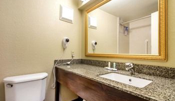 Quality Inn Near Princeton - Lawrenceville, NJ