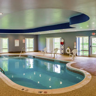 Holiday Inn Express & Suites Jamestown - Jamestown, NY