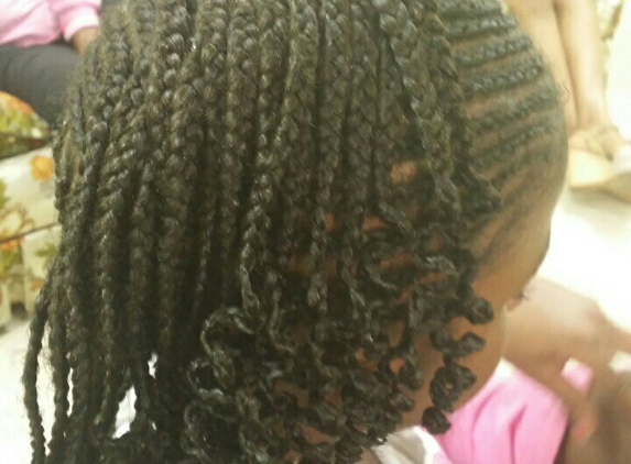 Africlass Hair Braiding - Huntsville, AL