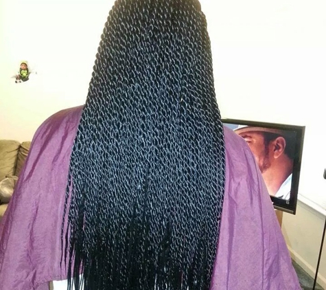 Fatou's African Hair Braiding - Poughkeepsie, NY
