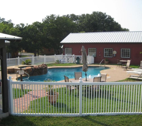 Coffee Creek RV Resort - Santo, TX