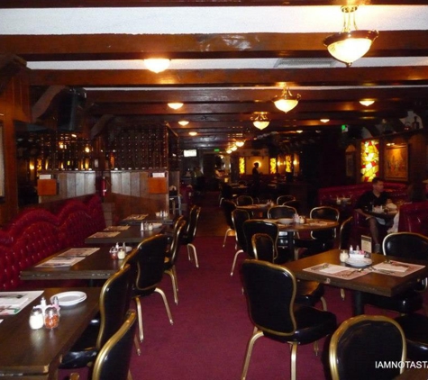 Barone's Famous Italian Restaurant - Van Nuys, CA