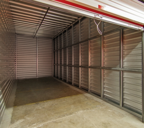 US Storage Centers - Fridley, MN