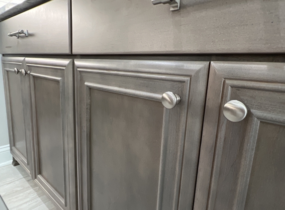 Boyette Cabinets - Screven, GA. Beautiful maple cabinets with details showing through a light and subtle stain coat