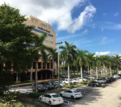 Direct Insurance Network - Boca Raton, FL. Front of our office building