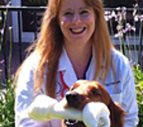 Parkway Pet Clinic - Escondido, CA