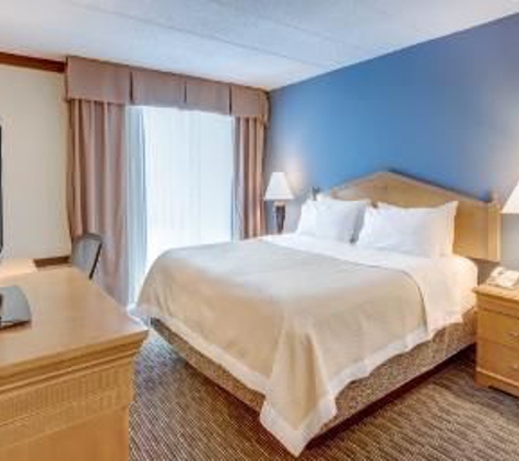 Days Hotel by Wyndham Toms River Jersey Shore - Toms River, NJ