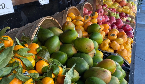 Marinas Super Market - San Francisco, CA