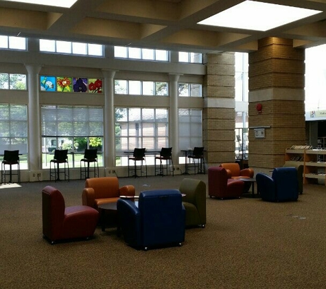 Upper Arlington Public Library - Columbus, OH