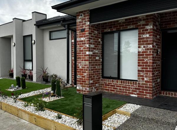 MELBOURNE OUTSCAPE - Craigieburn, VIC