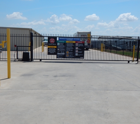 U-Haul Moving & Storage At Steeds Crossing - Pflugerville, TX