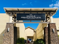 Rip Curl at Waikele Premium Outlets® - A Shopping Center in