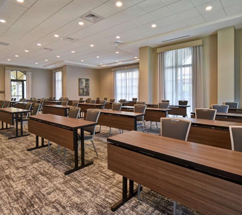 Homewood Suites by Hilton Orlando at FLAMINGO CROSSINGS Town Center - Winter Garden, FL