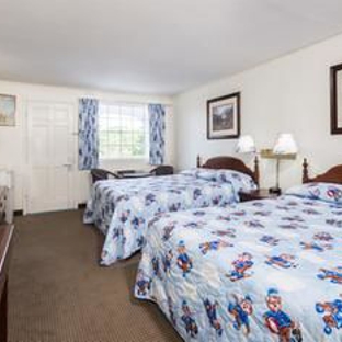 Travelodge by Wyndham Cape Cod Area - West Dennis, MA