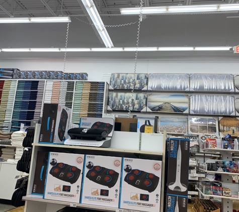 Bed Bath & Beyond - Dubuque, IA