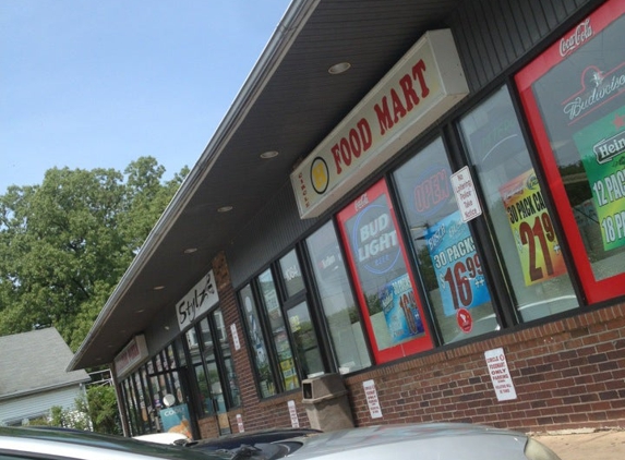 Circle H Foodmart - East Hartford, CT