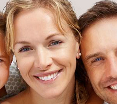 Helena Street Dental Clinic - Midland, WA. Our team genuinely love dentistry, interacting with our patients, and making a difference  to the way you look and feel.