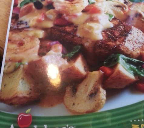 Applebee's - Pewaukee, WI